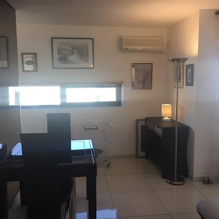 Apartment Luckey Homes - Rue Ricord Laty