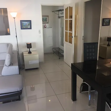 Luckey Homes - Rue Ricord Laty Apartment